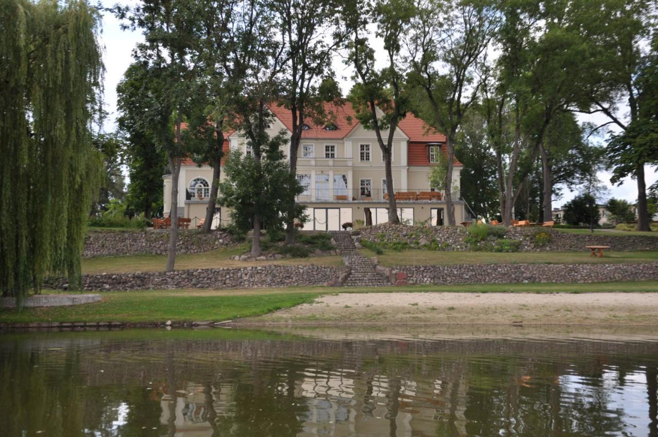 Rezydencja Marii Rybieniec Hotel Kiszkowo Екстериор снимка