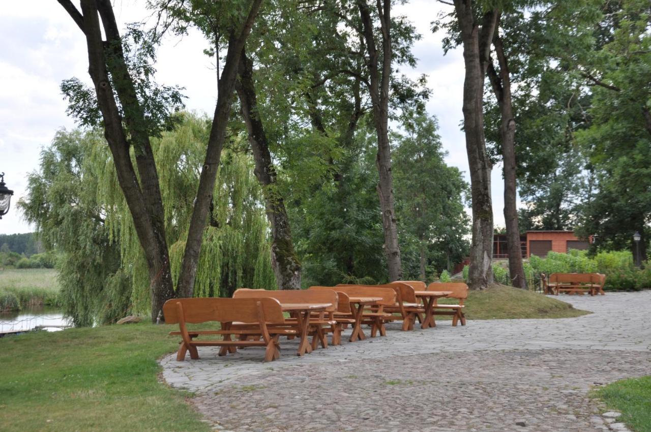 Rezydencja Marii Rybieniec Hotel Kiszkowo Екстериор снимка